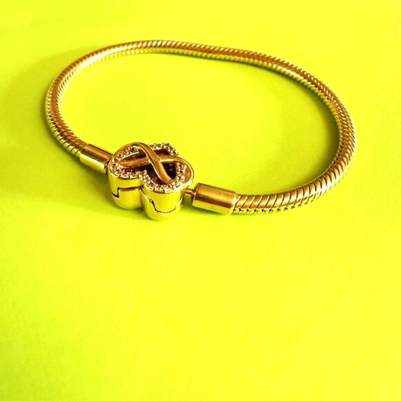 Pandora 14K GOLD Sparkling Infinity Heart Clasp Snake Chain Bracelet - Picture 10 of 10